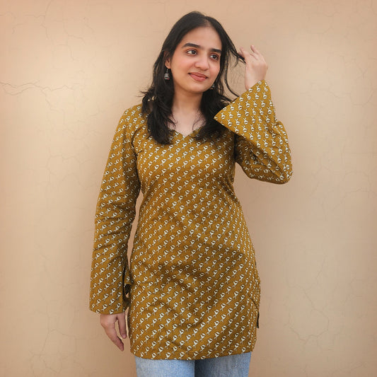 Noor - Floral Corset in Mustard